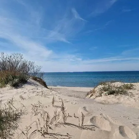 Summer House By Jamno Near The Sea Prázdninový dům Łazy